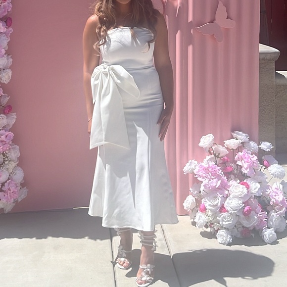 Club London white midi dress - Picture 2 of 2